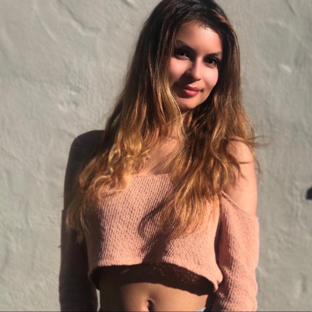 Meet your Posher, Andrina